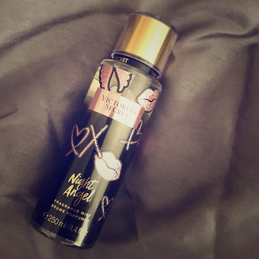 Victoria’s Secret body mist